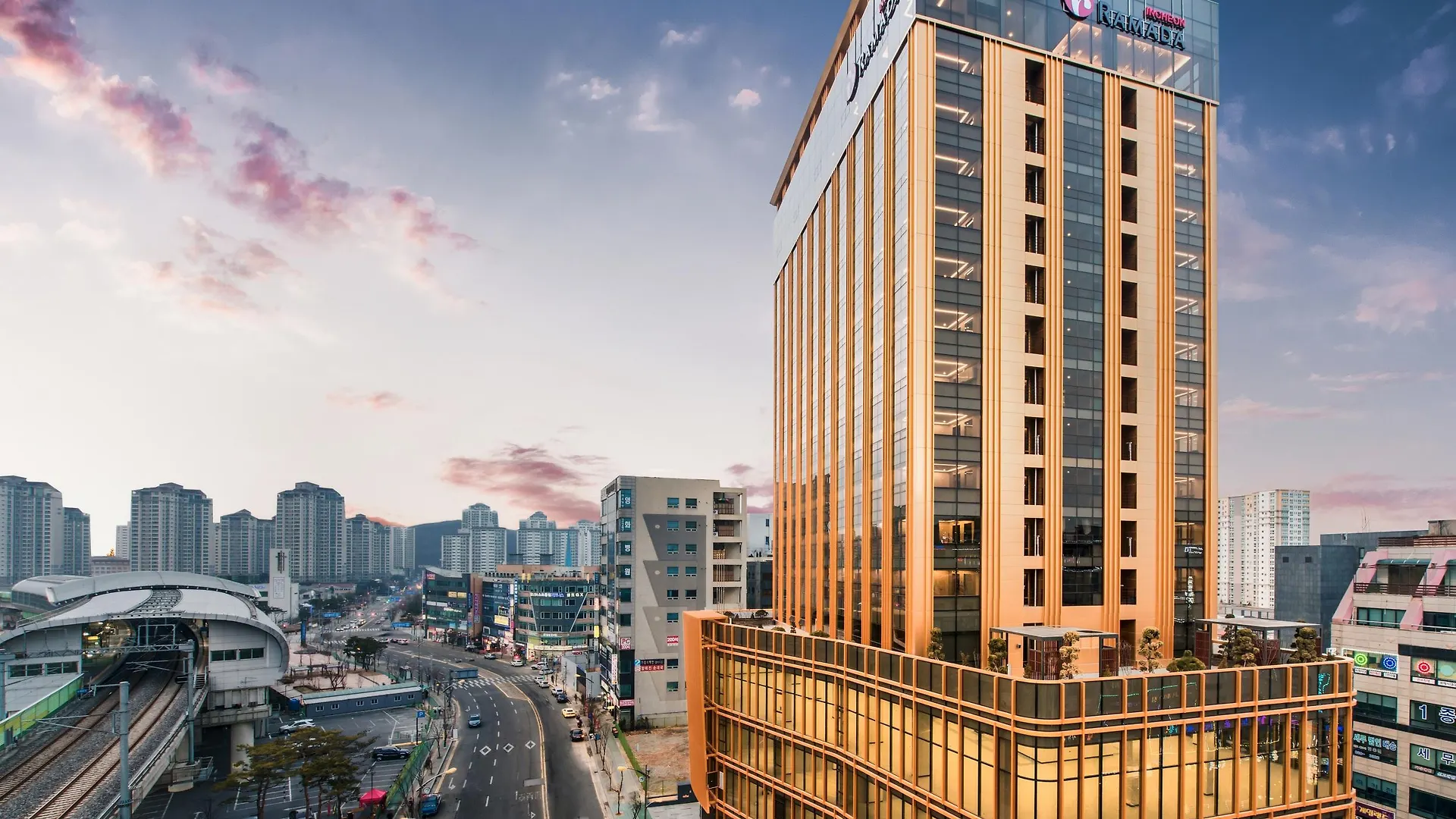 Gloucester Hotel Инчон