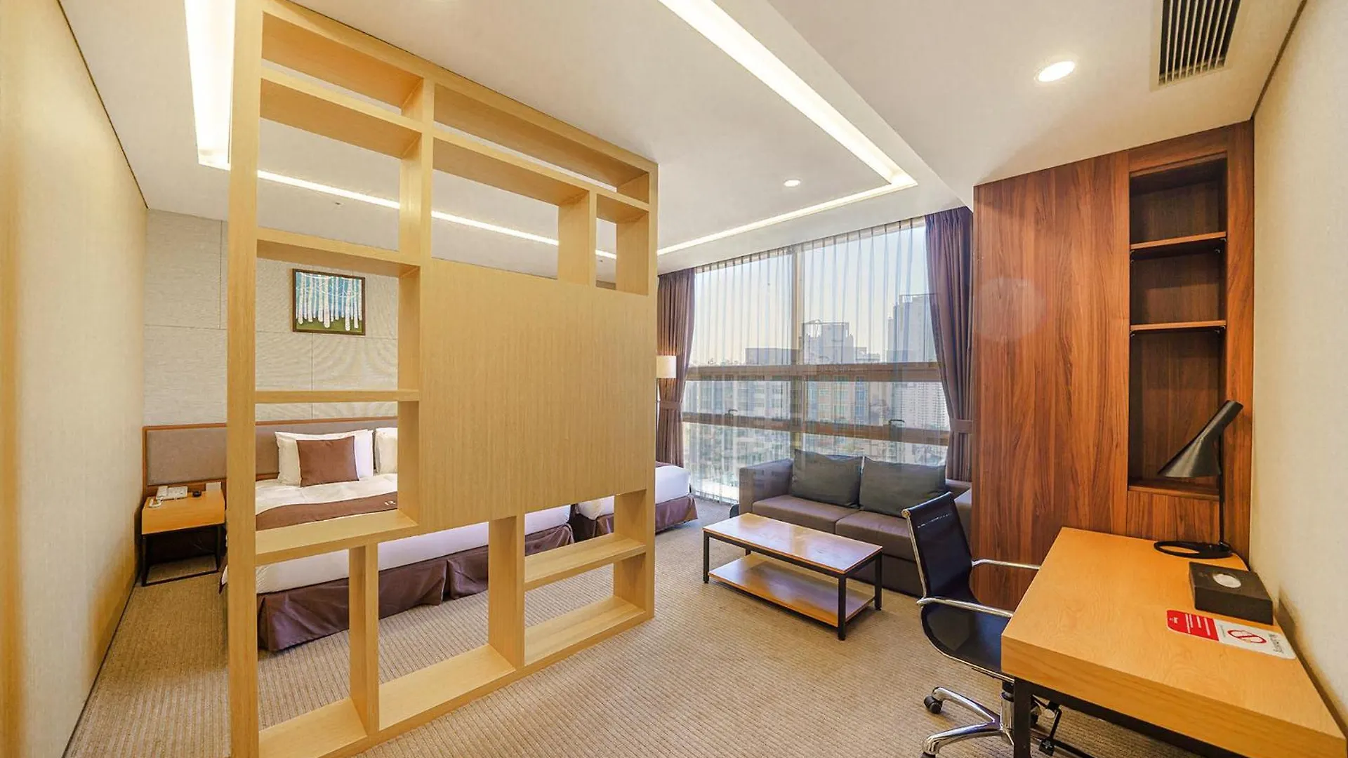 Gloucester Hotel Инчон