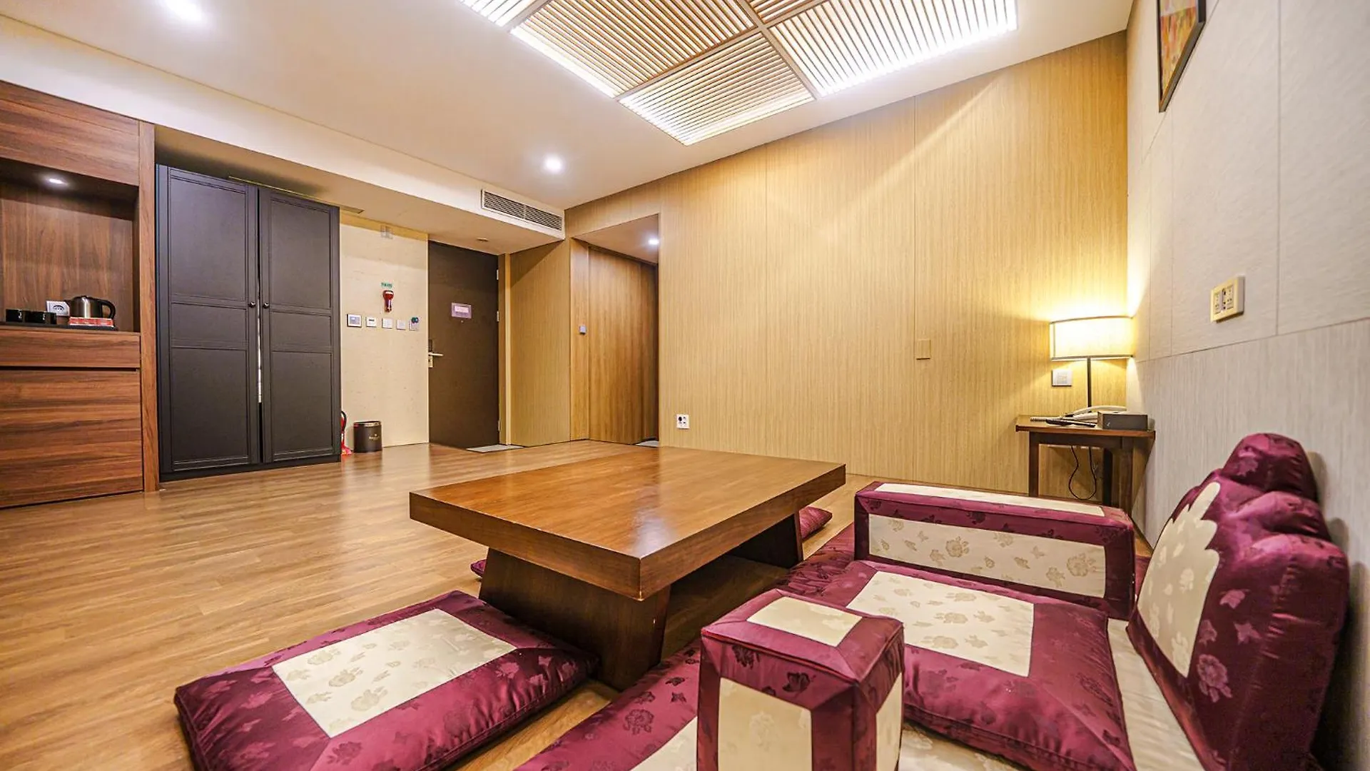 Gloucester Hotel Инчон Южная Корея