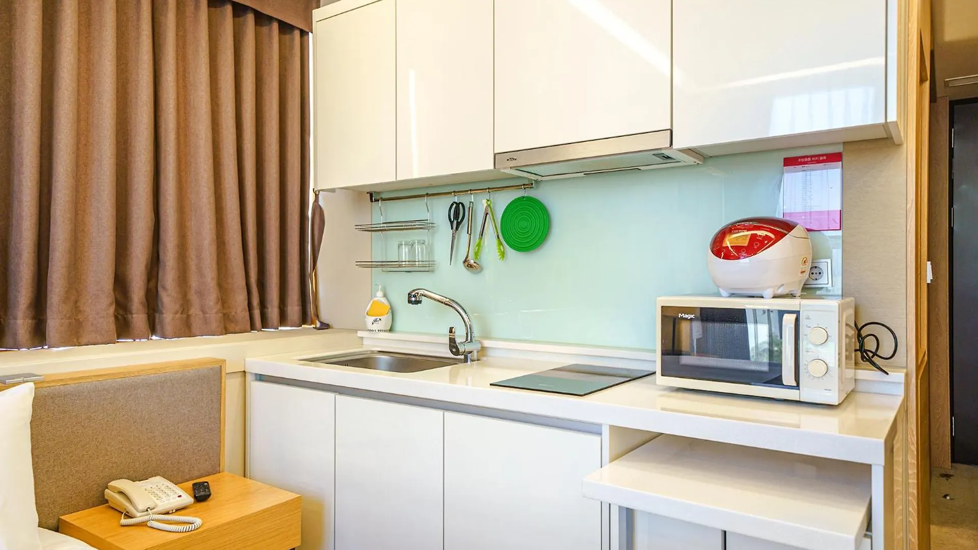 Gloucester Hotel Инчон 4*,  Южная Корея