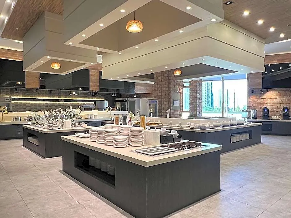 Gloucester Hotel Incheon 4*,