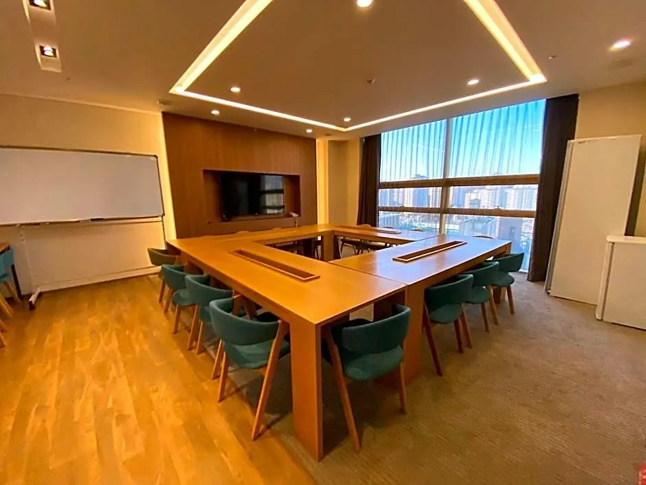 ****  Gloucester Hotel Incheon Korsel