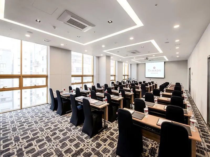 Gloucester Hotel Инчон