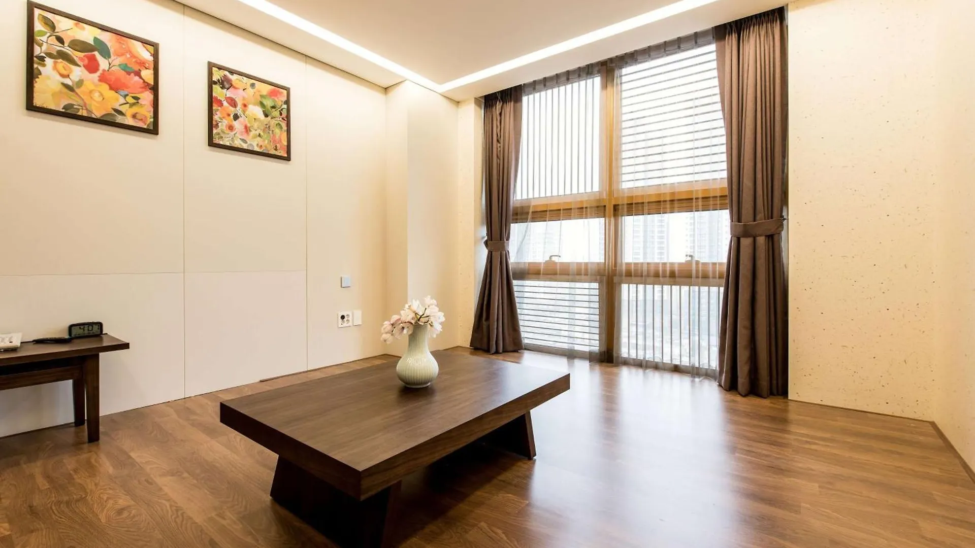 Gloucester Hotel Incheon 4*,