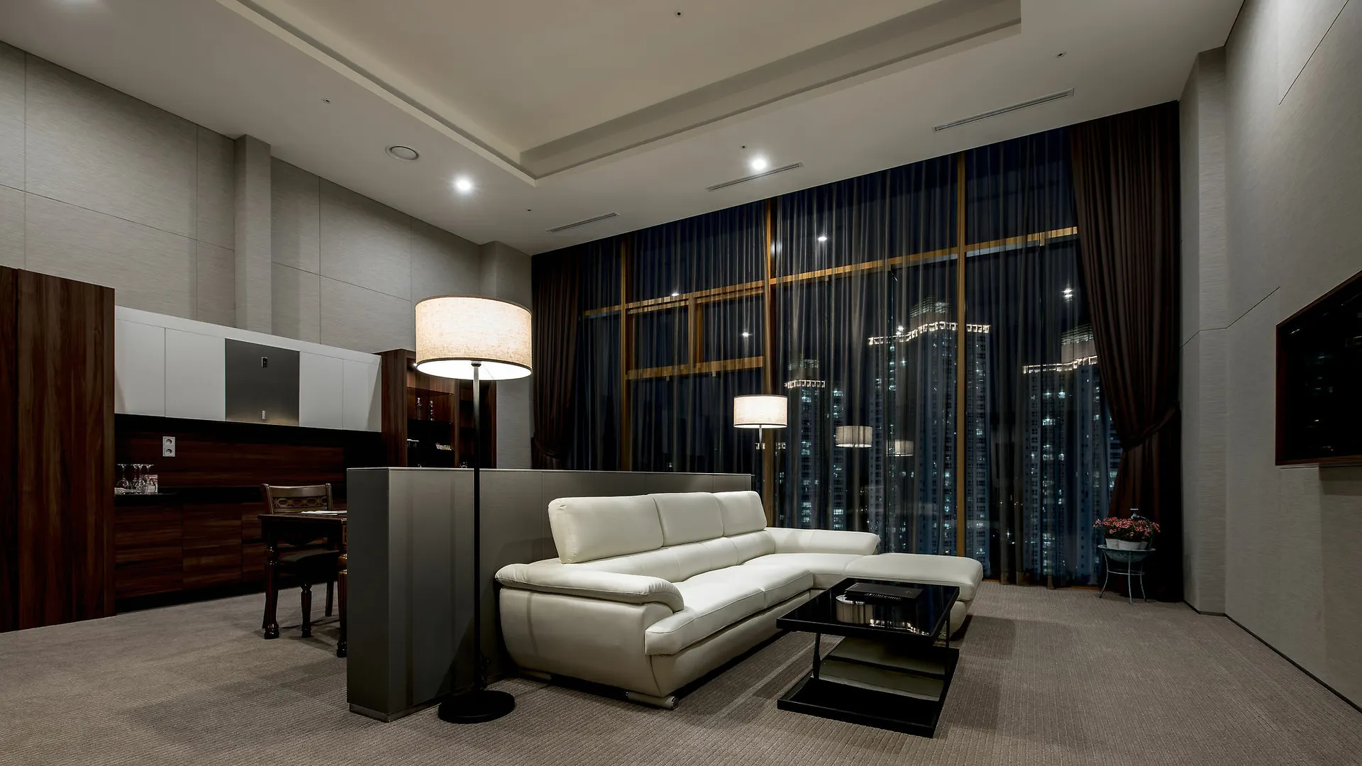 Gloucester Hotel Инчон