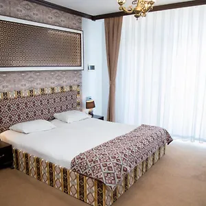 Отель Baku Carpet Hotel